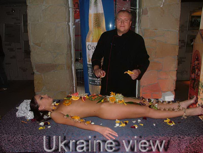 Nude shows in Kiev